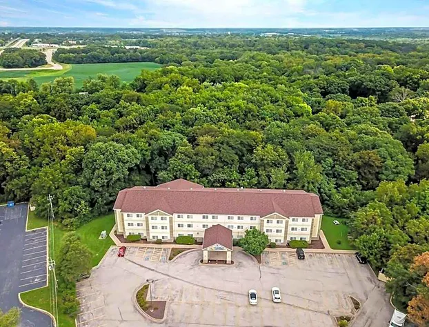 Comfort Inn & Suites East Moline near I-80 hotel detail image 3