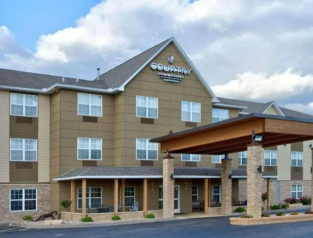 Country Inn & Suites by Radisson, Moline Airport, IL hotel detail image 1
