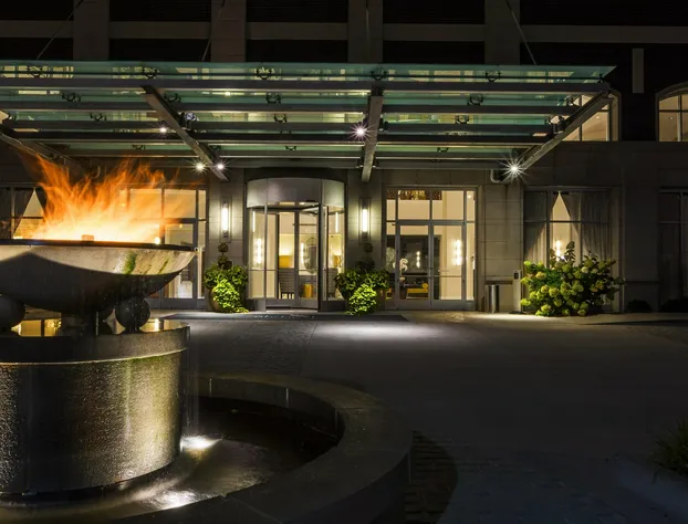 Hotel Blackhawk, Autograph Collection hotel detail image 2