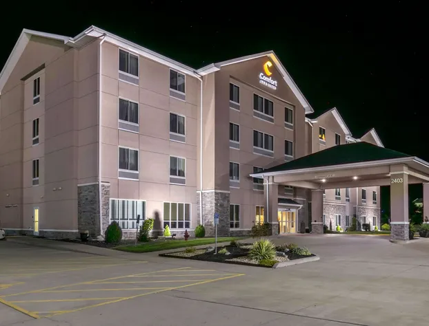 Comfort Inn & Suites Marion I-57 hotel detail image 2