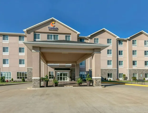 Comfort Inn & Suites Marion I-57 hotel detail image 3