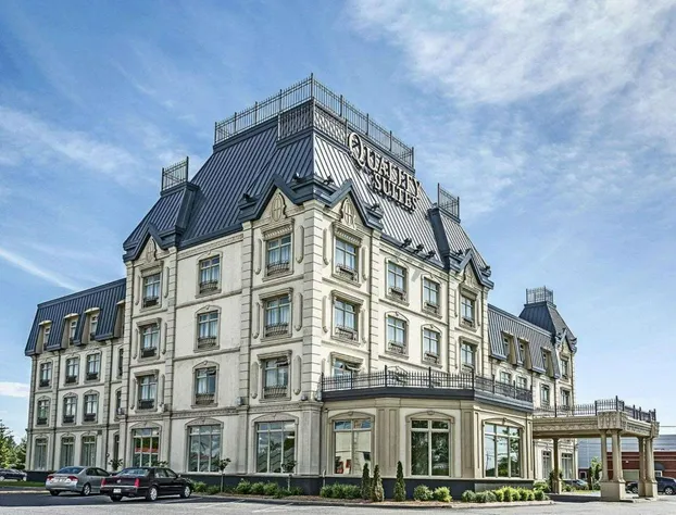 Quality Suites Drummondville hotel detail image 3