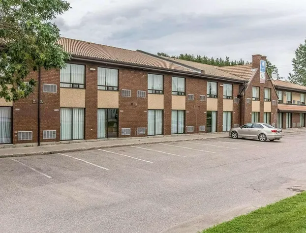 Comfort Inn Chicoutimi hotel detail image 2