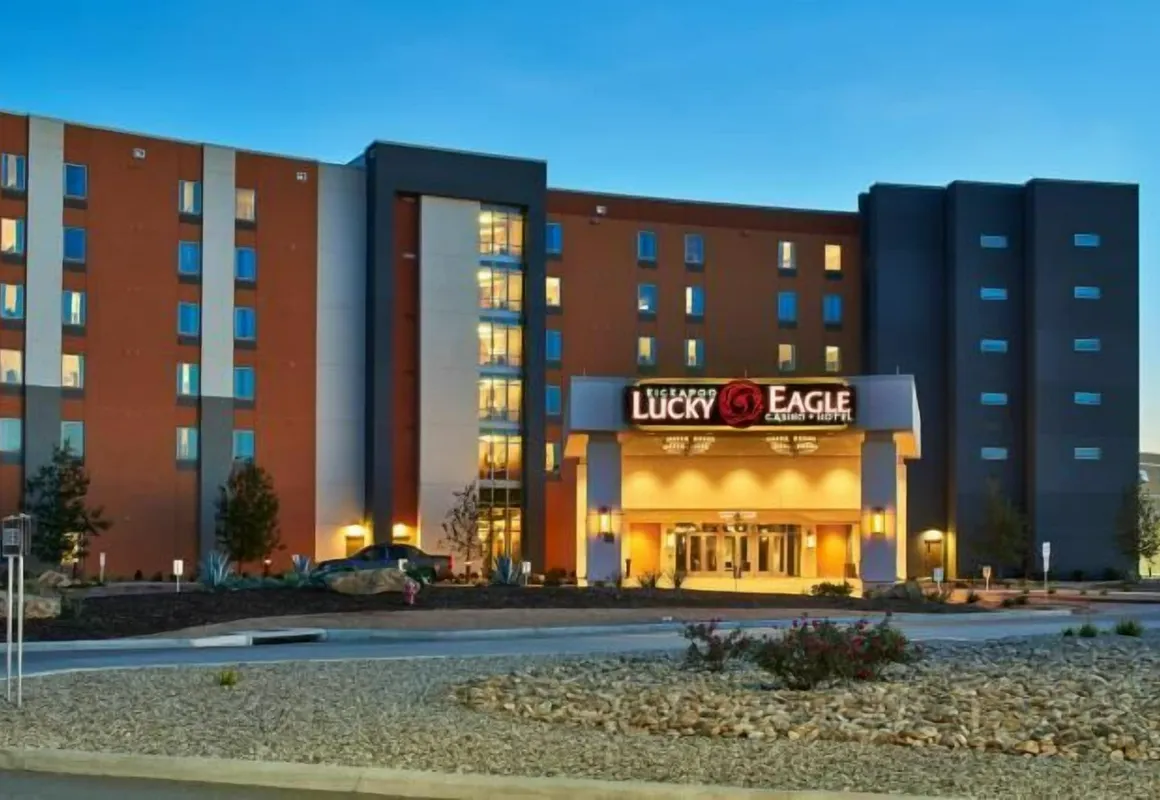 Kickapoo Lucky Eagle Casino Hotel hotel hero