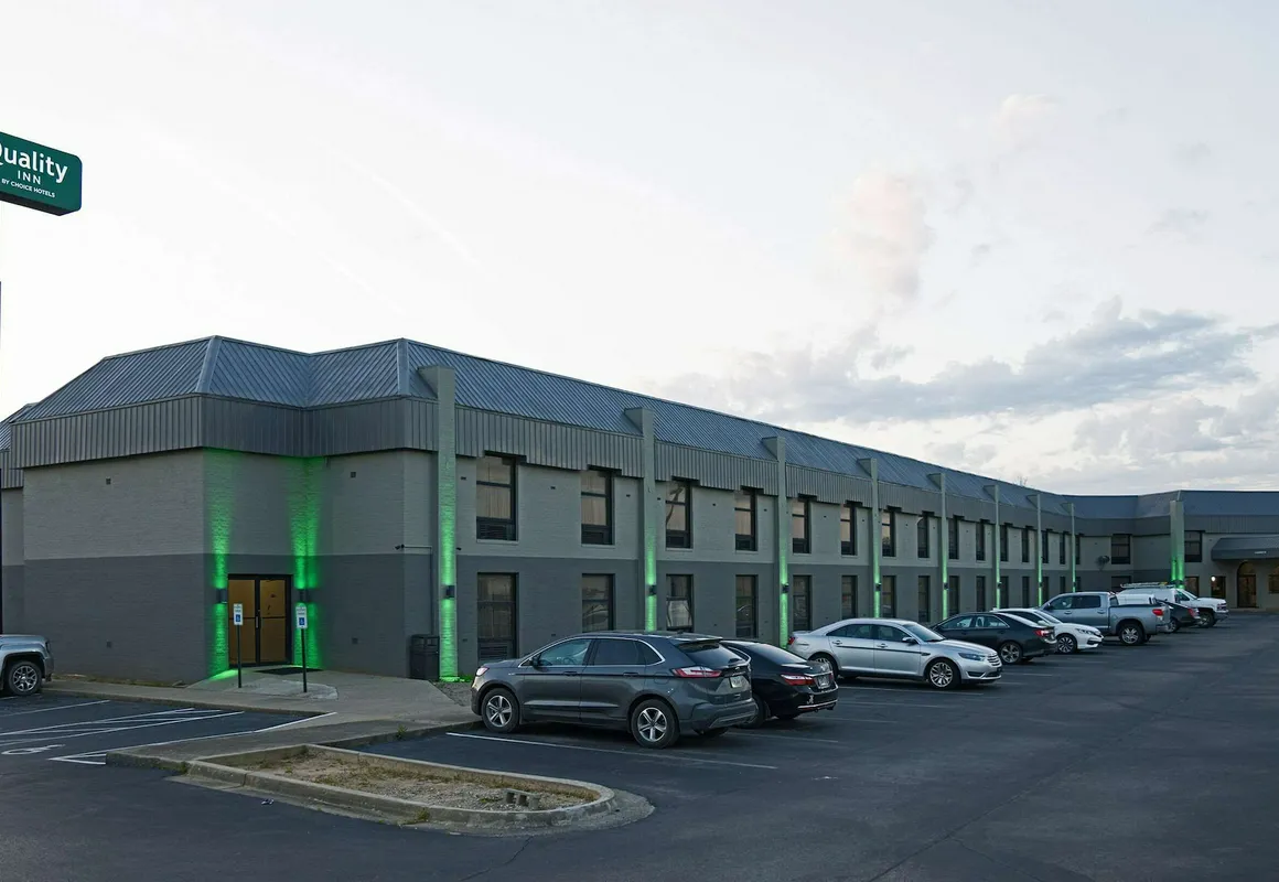 Quality Inn Seymour I-65 hotel hero