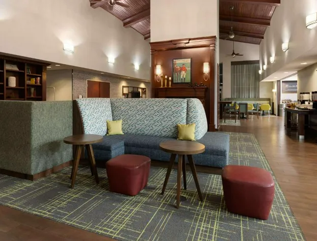 Hampton Inn & Suites Scottsburg hotel detail image 2