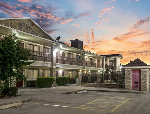 Red Roof Inn Conroe North - Willis hotel detail image 2