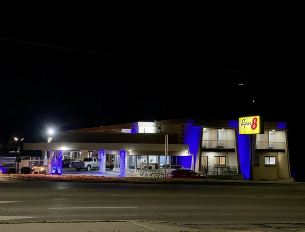 Super 8 by Wyndham Lawrence hotel detail image 1