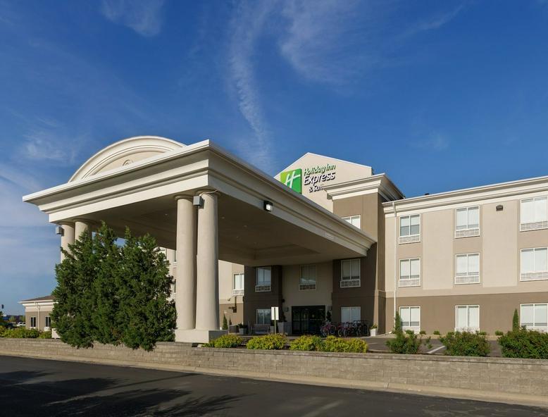 Holiday Inn Express & Suites Lawrence, an IHG Hotel hotel detail image 4