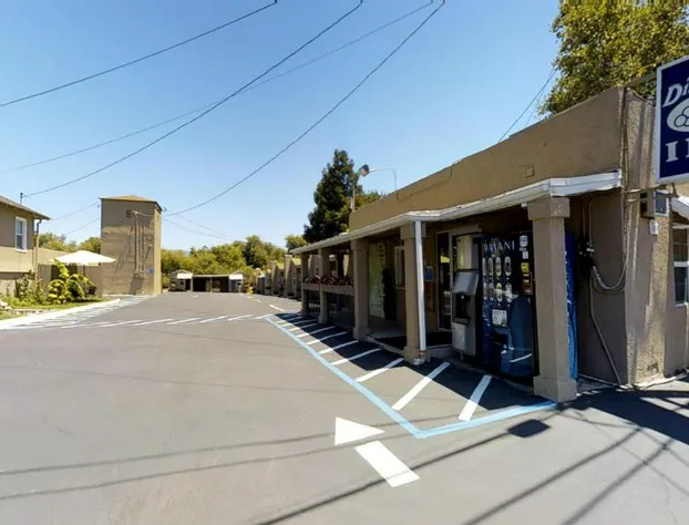 Napa Discovery Inn hotel detail image 1