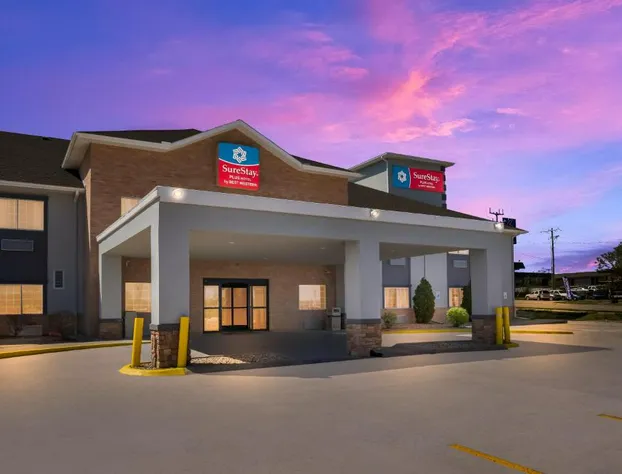 SureStay Plus Hotel by Best Western Topeka Northwest hotel detail image 3