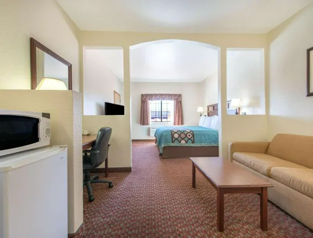 Super 8 by Wyndham Abilene South hotel detail image 4