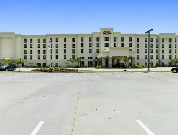 Hampton Inn & Suites Gulfport I-10 hotel detail image 1