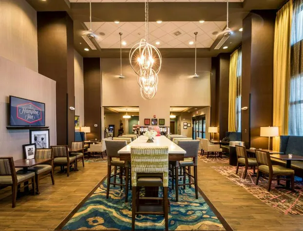 Hampton Inn & Suites Gulfport I-10 hotel detail image 4