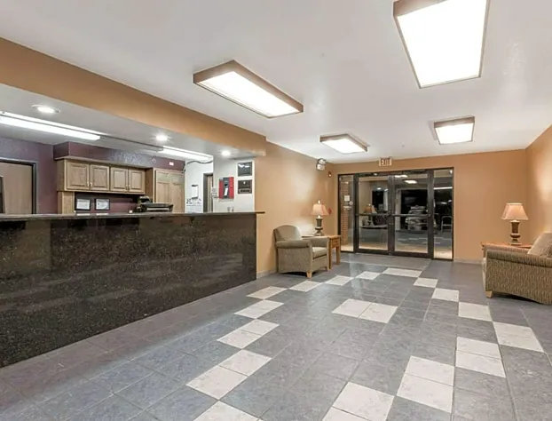 Super 8 by Wyndham Prince Frederick hotel detail image 1