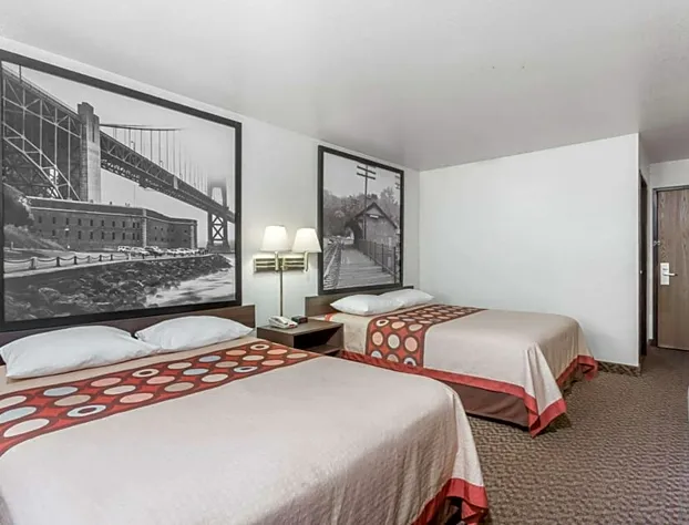 Super 8 by Wyndham Prince Frederick hotel detail image 2