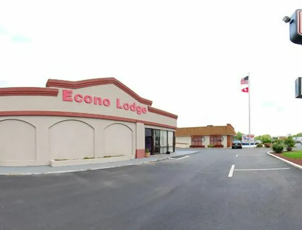 Econo Lodge Easton Route 50 hotel detail image 1