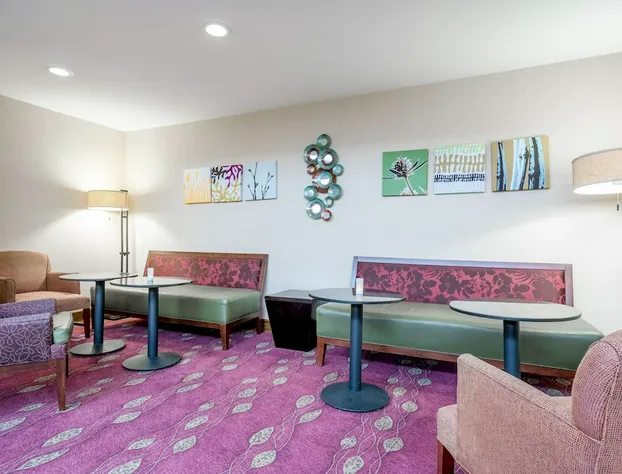 Hampton Inn Frostburg hotel detail image 2