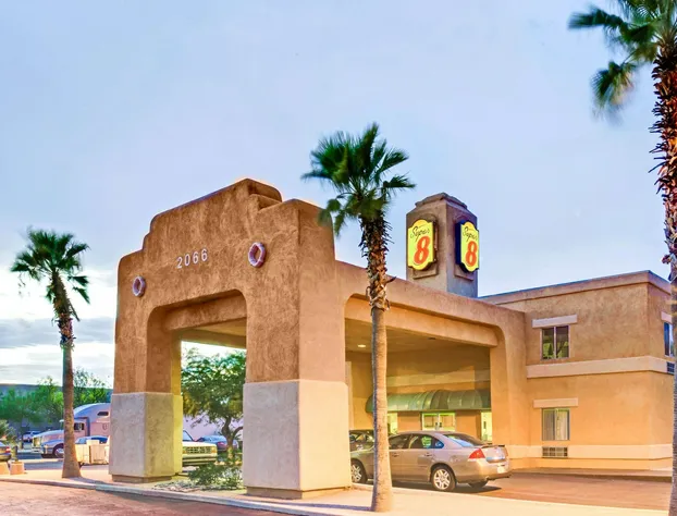 Super 8 by Wyndham Casa Grande hotel detail image 2