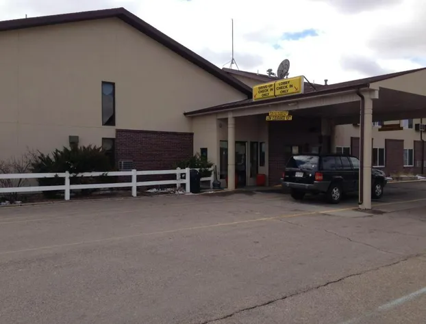 Super 8 by Wyndham North Platte hotel detail image 1