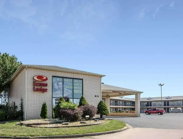 Econo Lodge St. Robert hotel detail image 1