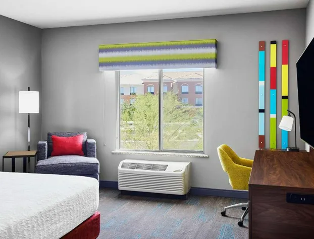 Hampton Inn & Suites Ridgecrest hotel detail image 4