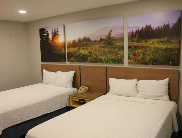 Days Inn by Wyndham Barstow hotel detail image 4