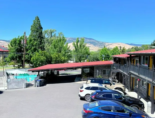 Timbers INN and Suites hotel detail image 1