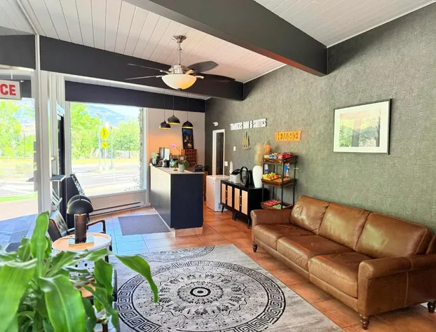 Timbers INN and Suites hotel detail image 3