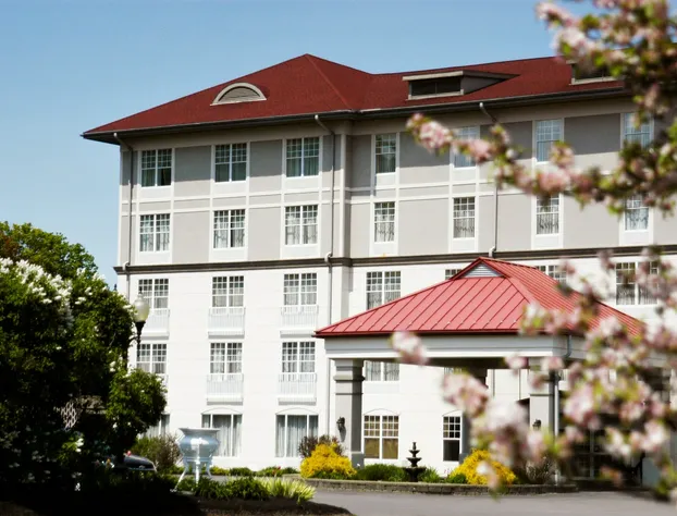 Fort William Henry Hotel and Conference Center hotel detail image 1