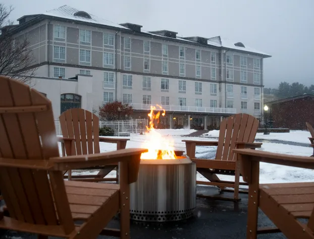 Fort William Henry Hotel and Conference Center hotel detail image 3