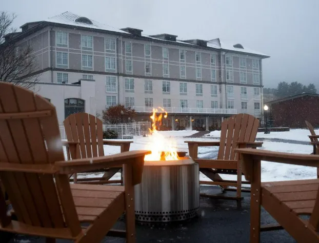 Fort William Henry Hotel and Conference Center hotel detail image 1