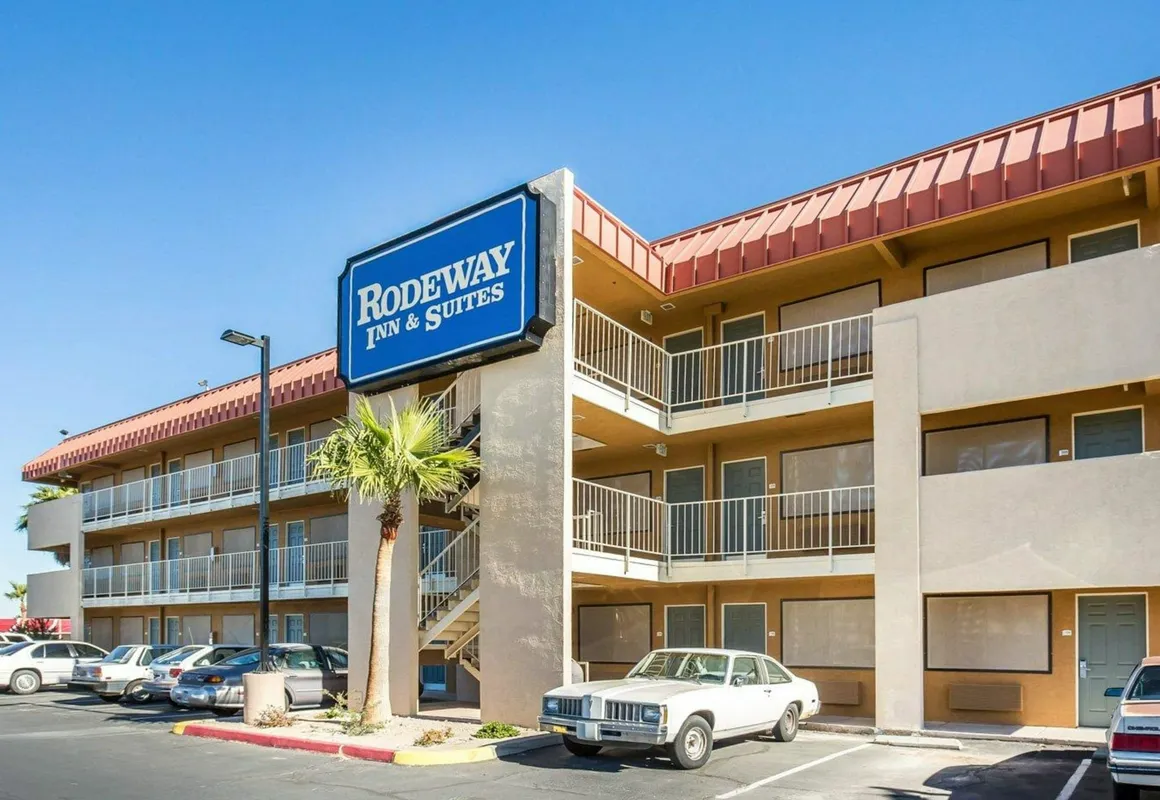 Rodeway Inn & Suites Needles hotel hero