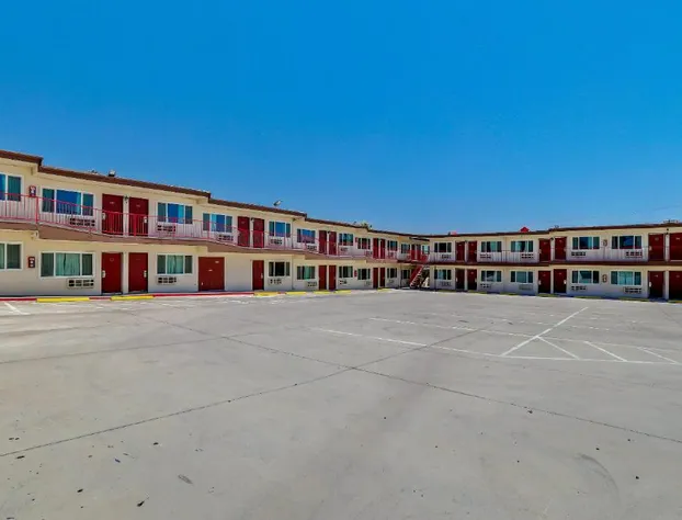 Red Roof Inn Needles hotel detail image 1