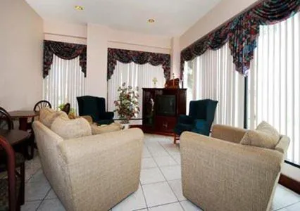 Quality Inn Marianna South hotel detail image 2