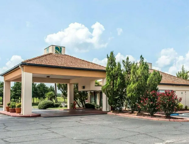 Quality Inn Marianna hotel detail image 2