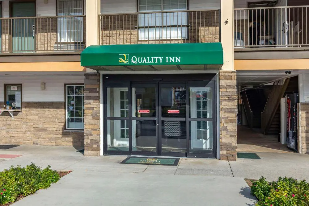 Quality Inn Conyers I-20 hotel hero
