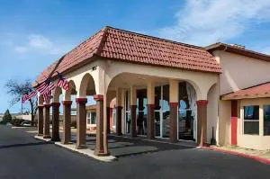 Rodeway Inn Roswell West hotel detail image 1