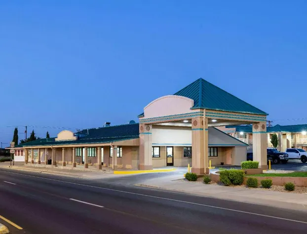 Days Inn by Wyndham Roswell hotel detail image 4