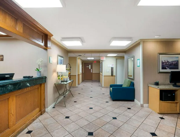 La Quinta Inn & Suites by Wyndham Jackson hotel detail image 3