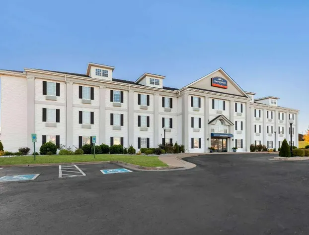 Howard Johnson by Wyndham Jackson hotel detail image 2