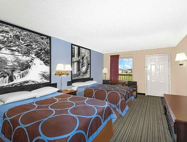 Super 8 by Wyndham Whiteville hotel detail image 4