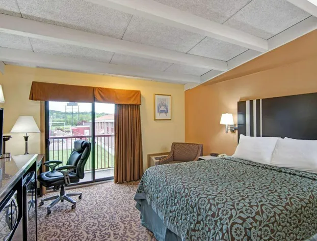 Days Inn by Wyndham Washington Pennsylvania hotel detail image 2