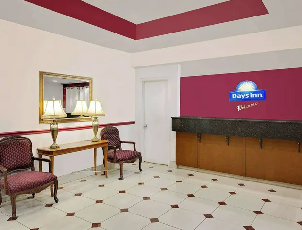 Days Inn & Suites by Wyndham Starkville hotel detail image 2