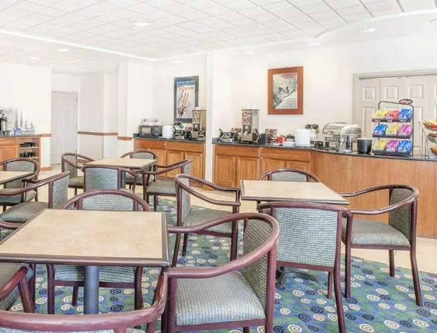 Wingate by Wyndham Ellicottville hotel detail image 4