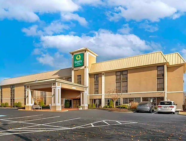 Quality Inn Valley - West Point hotel detail image 1