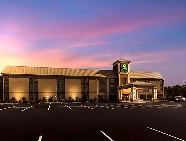 Quality Inn Valley - West Point hotel detail image 3