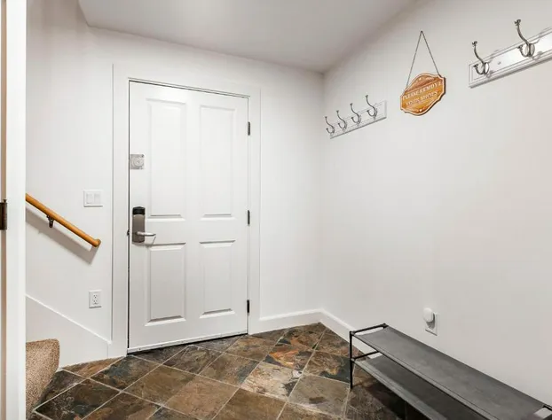 Crestview Condominiums by All Seasons Resort Lodging hotel detail image 3