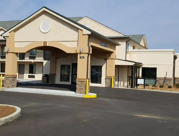 Baymont by Wyndham Clarksville hotel detail image 3