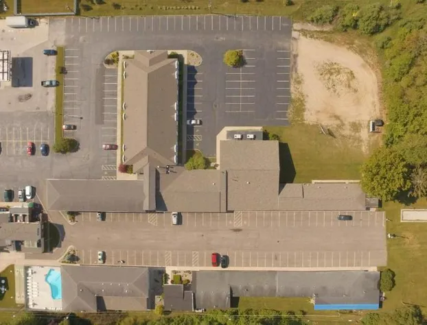 Super 8 by Wyndham Stevensville/St. Joseph hotel detail image 1